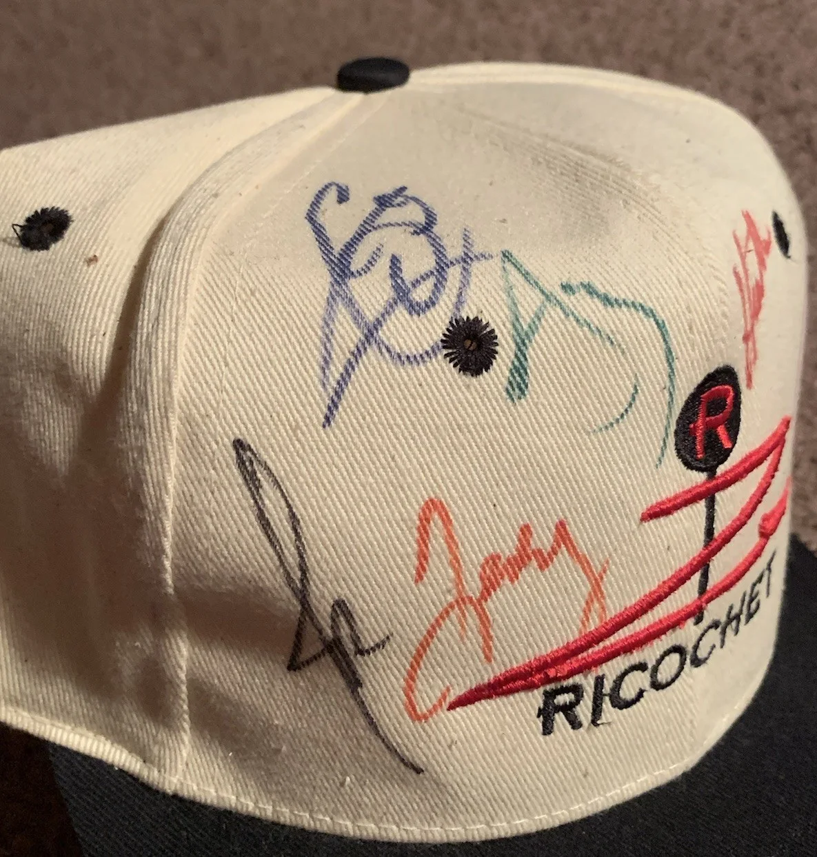 Ricochet Band Signed Vintage Hat Autographed By All Members RARE, изображение 2