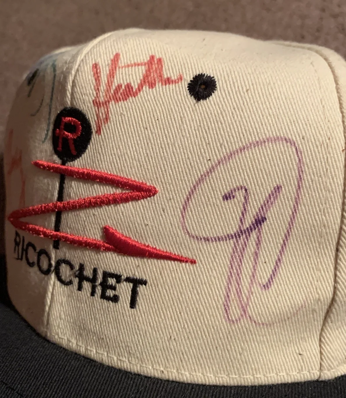 Ricochet Band Signed Vintage Hat Autographed By All Members RARE, изображение 4