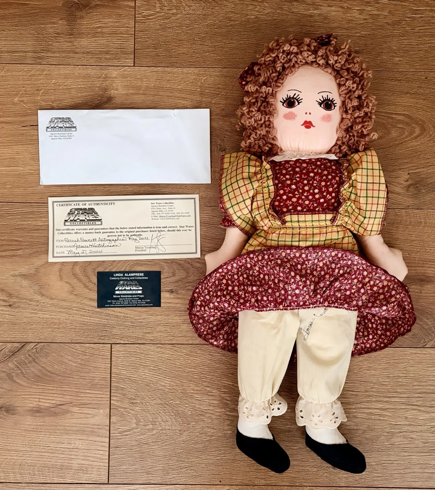 Farrah Fawcett — FARRAH FAWCETT OWNED & SIGNED CALICO CRITTERS RAG DOLL HER PERSONAL COLLECTION