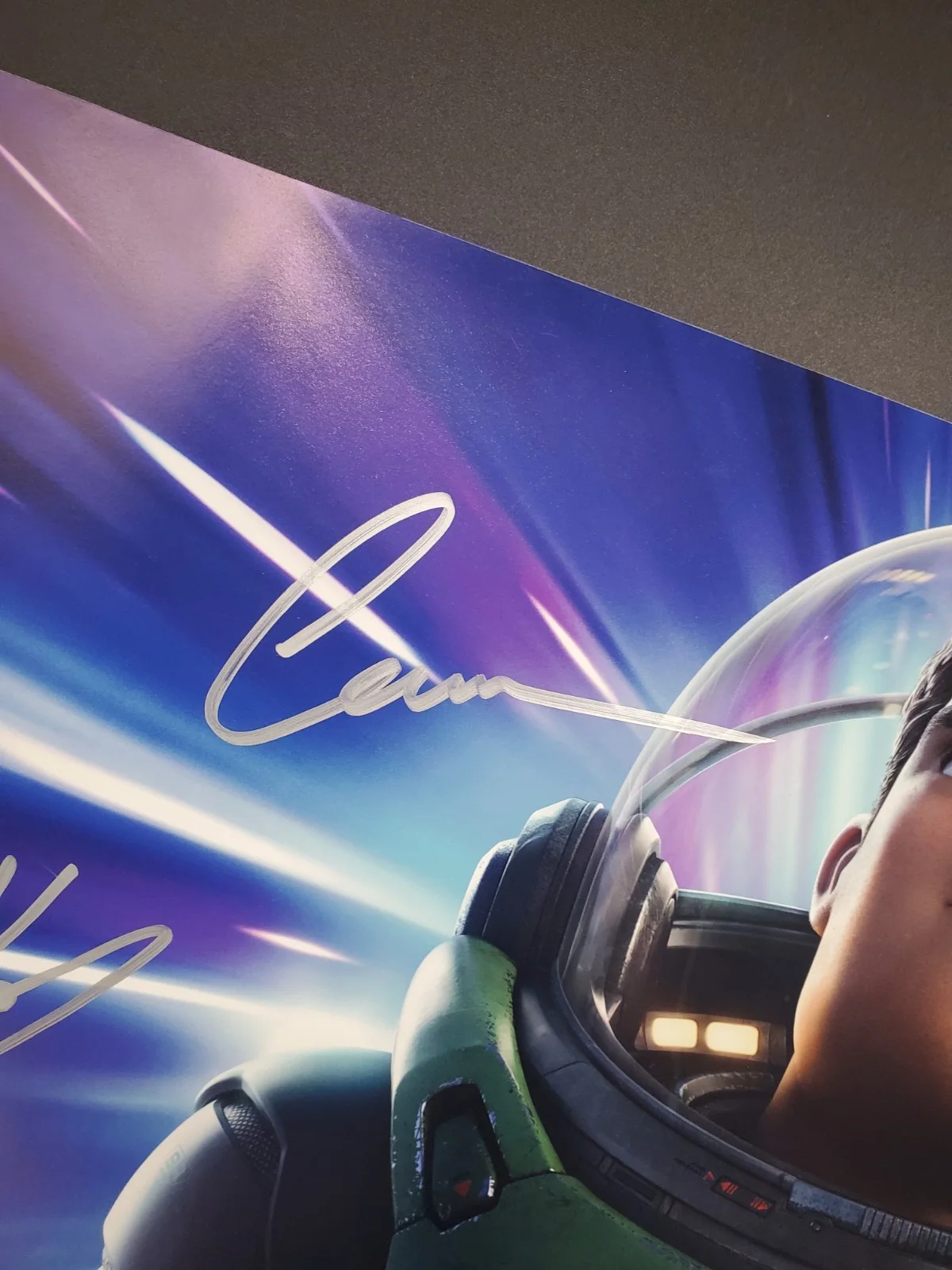Chris Evans, Taika Waititi, Keke Palmer — Lightyear Cast Signed Autograph Framed 9x35 Picture Evans Waititi Palmer +3 More, image 4