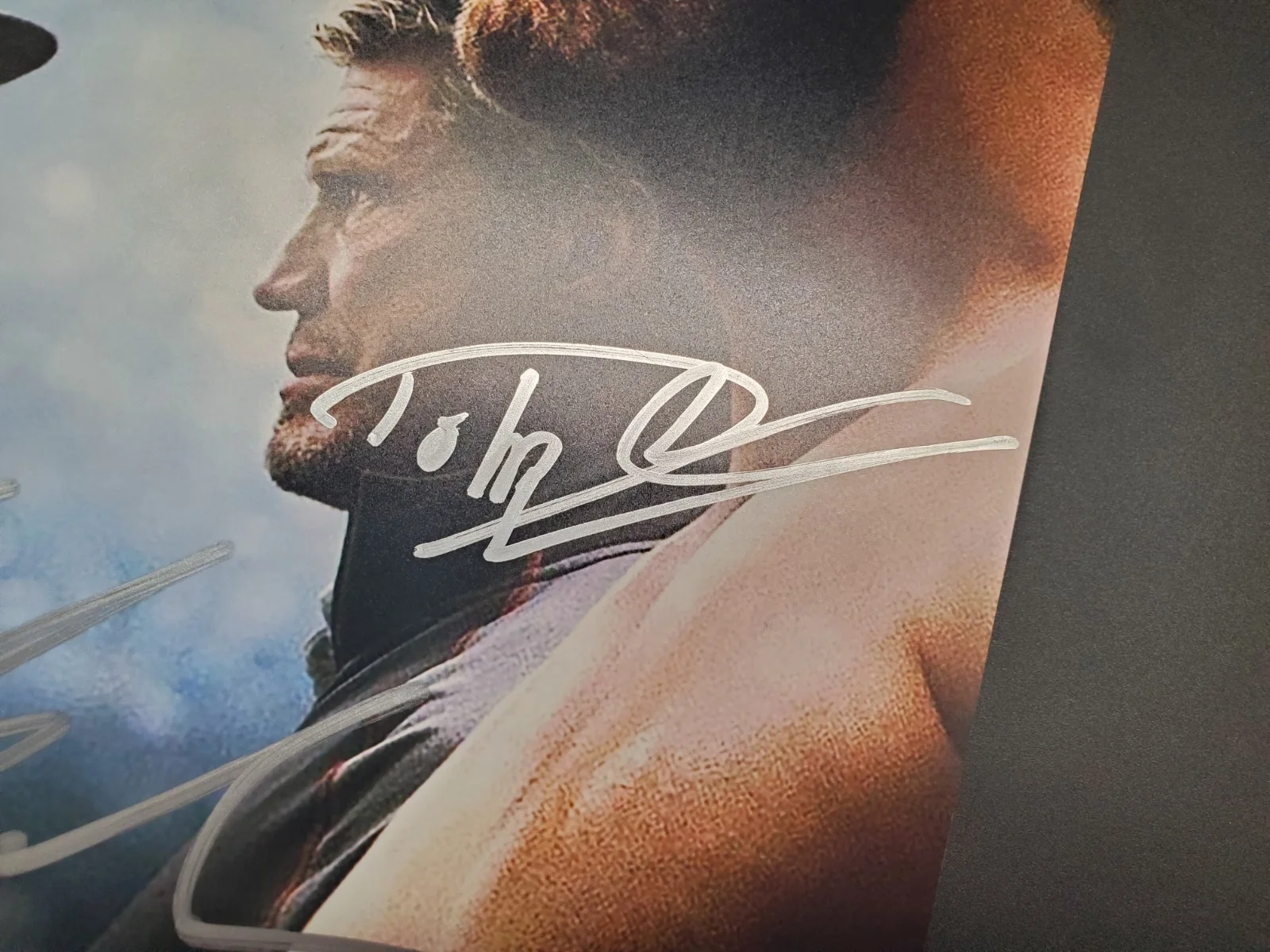 Florian Munteanu — FLORIAN MUNTEANU Viktor Drago Dolph Lundgren CREED 2 Signed 11x14 Movie Photo, image 5