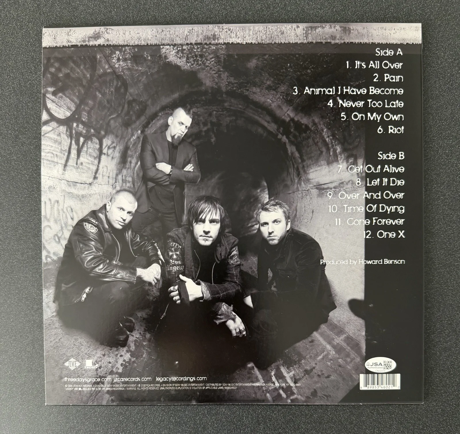 ADAM GONTIER +3 SIGNED THREE DAYS GRACE ONE-X VINYL ALBUM LP FULL BAND JSA COA, изображение 3