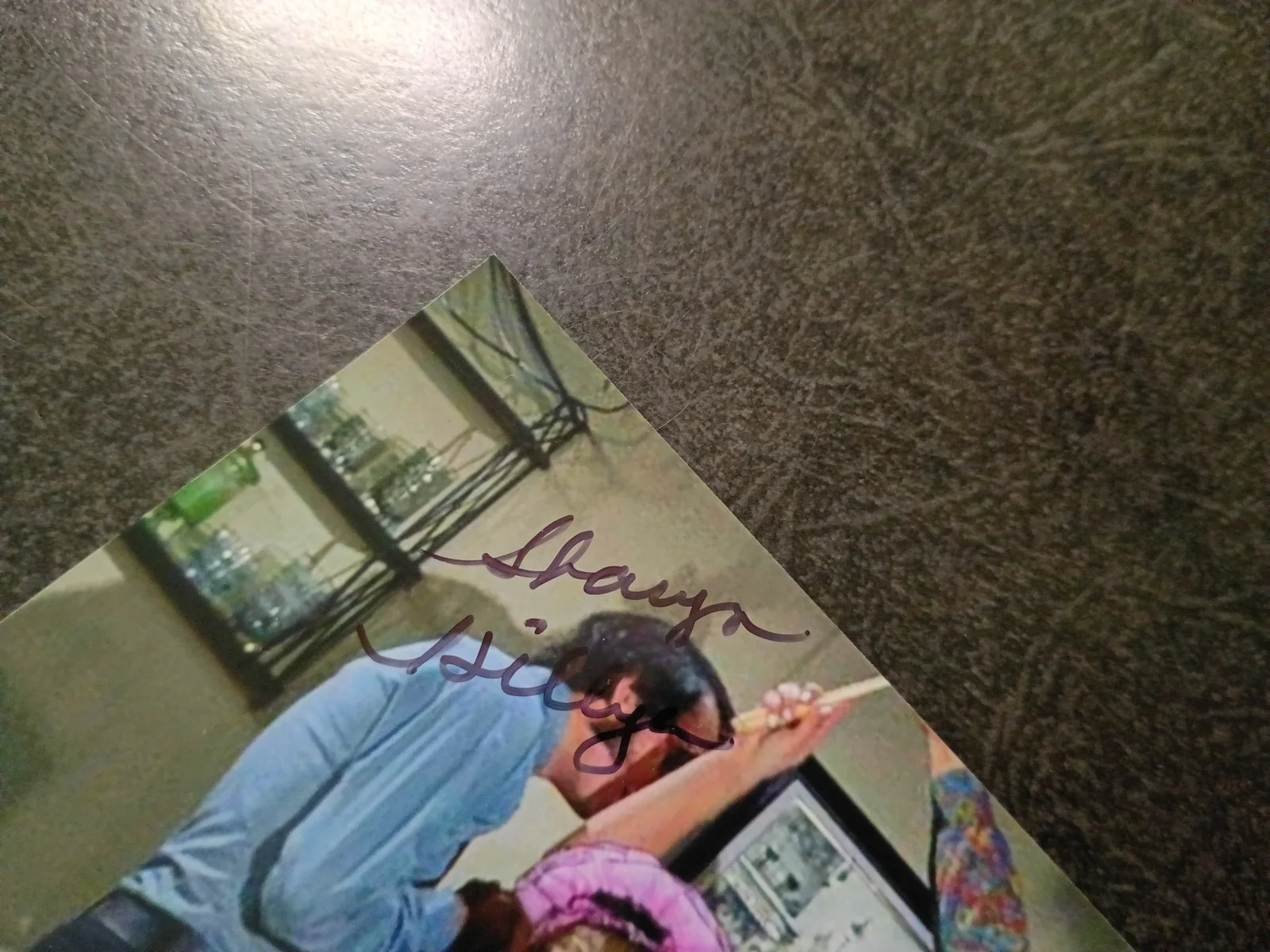 Sharyn Hillyer — Sharyn Hillyer Hand Signed Autograph 4X6 Photo - ACTRESS / STAR TREK & MONKEES, изображение 3