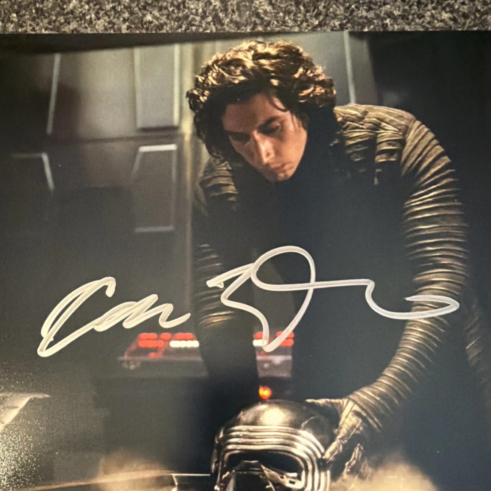 Adam Driver Kylo Ren 11x14 Autograph Beckett Witnessed Authentication, image 3