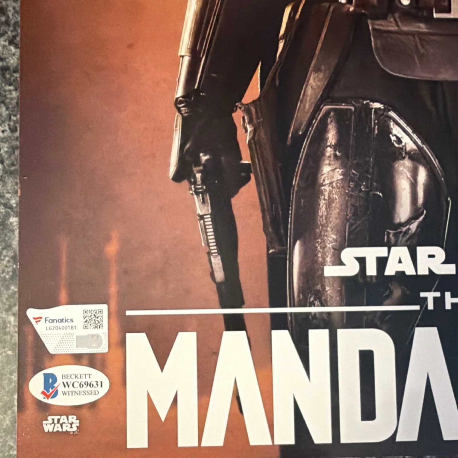 Pedro Pascal — Pedro Pascal The Mandalorian Autographed 11x14 Beckett Fanatics authentic, image 2