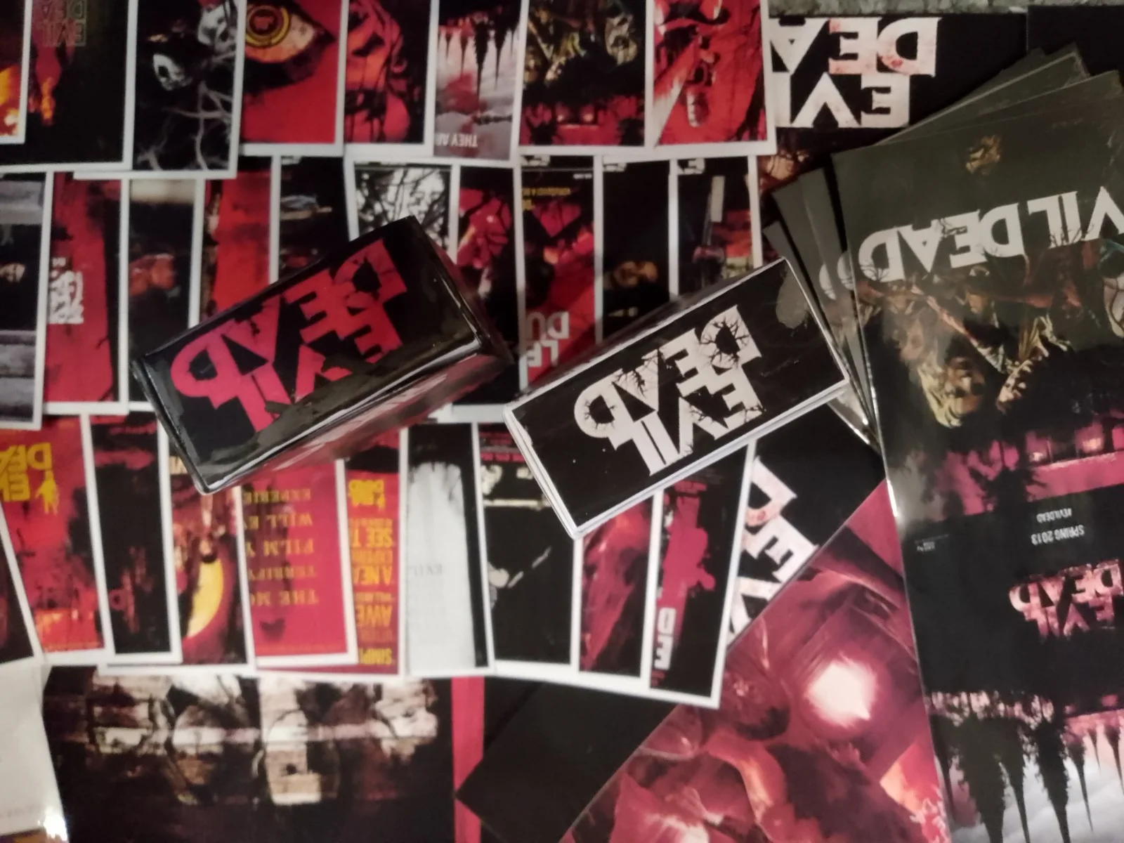 Evil Dead 2013 collection 56 mini-art-cards/14 lobby cards/12 Lobbymarkers+, image 4
