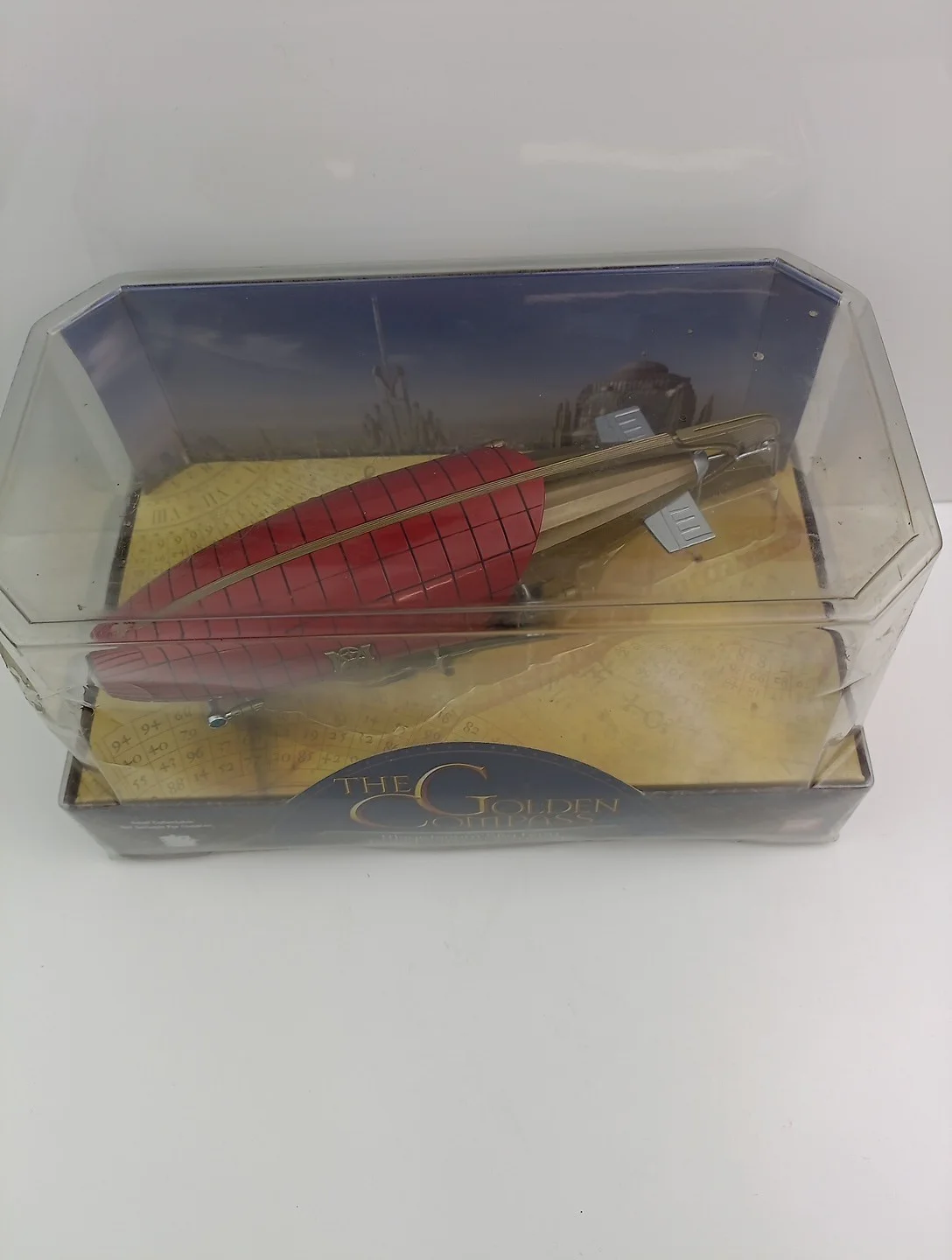 The Golden Compass Magisterium Sky Ferry collectible vehicle Damage Box, изображение 4