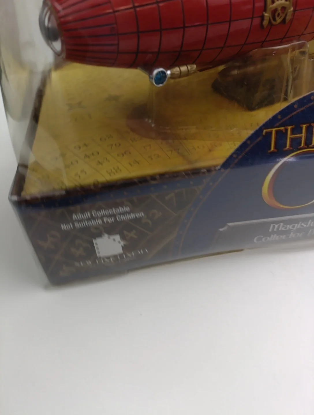 The Golden Compass Magisterium Sky Ferry collectible vehicle Damage Box, изображение 5