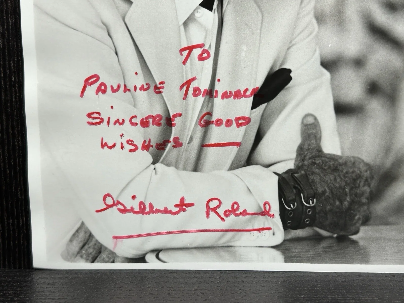 Gilbert Roland — GILBERT ROLAND HAND SIGNED 8x10 PHOTO Original Autograph JSA COA Gunsmoke, Zorro, image 3