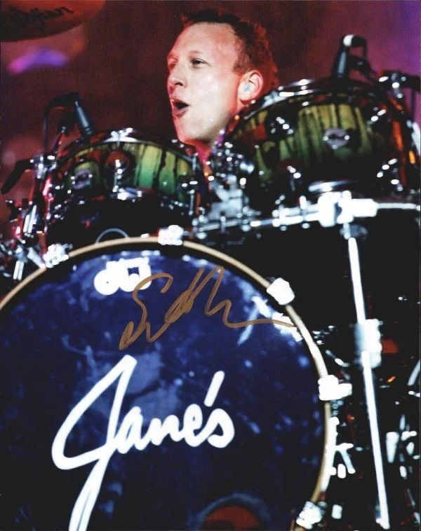 Stephen Perkins — Stephen Perkins Porno For Pyros Authentic signed 8x10 photo |CERT 1326-c