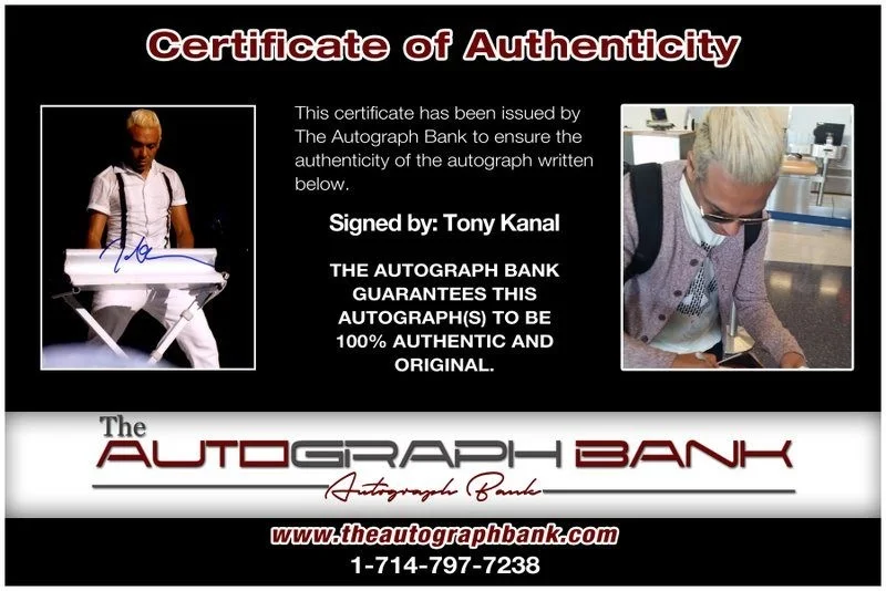 Tony Kanal — Tony Kanal No Doubt Authentic signed rock 8x10 photo W/Cert Autographed A20, изображение 2
