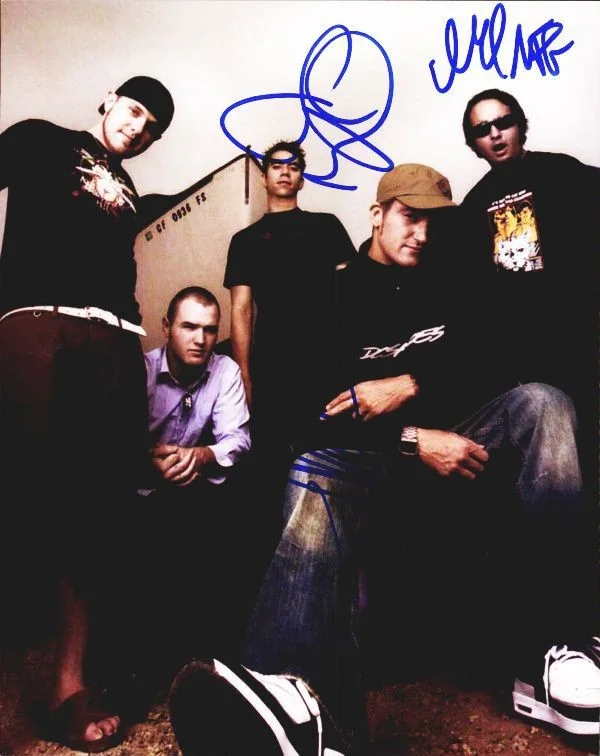 New Found Glory — New Found Glory Group Authentic signed rock 8x10 photo W/Cert Autographed 1326-e