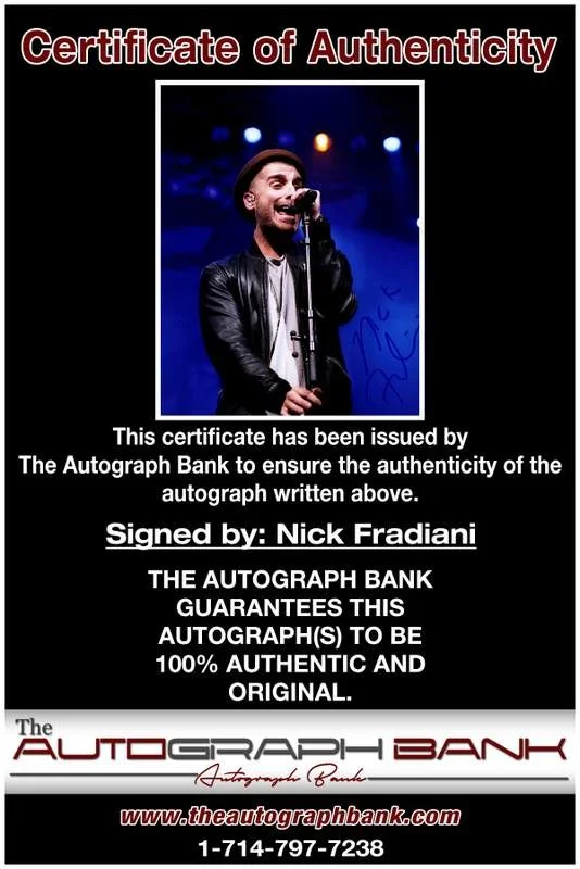 Nick Fradiani — Nick Fradiani authentic signed rock 8x10 photo W/Cert Autographed A00101, изображение 2