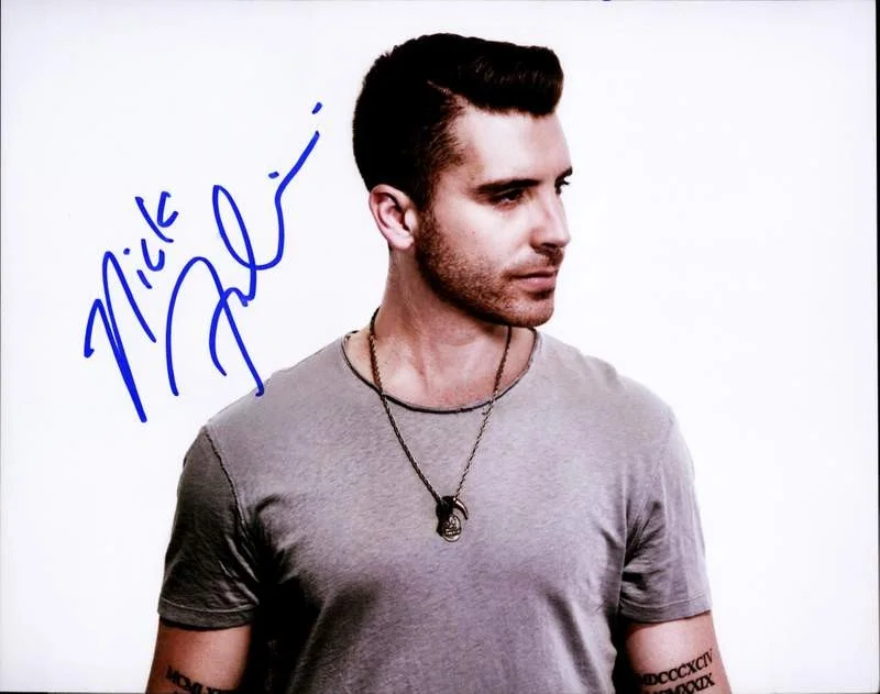 Nick Fradiani — Nick Fradiani authentic signed rock 8x10 photo W/Cert Autographed A00099