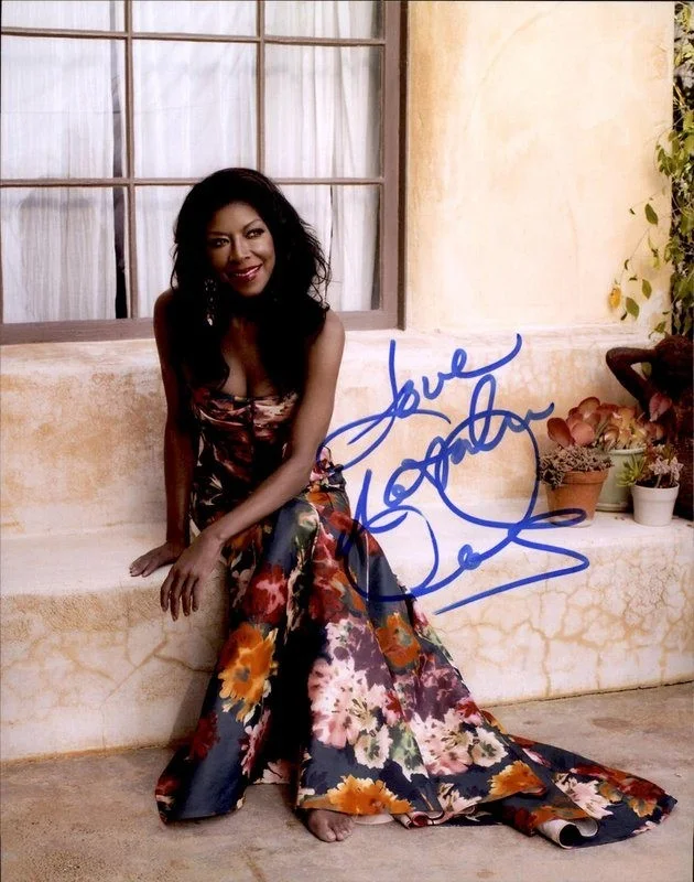 Natalie Cole — Natalie Cole Authentic signed rock 8x10 photo W/Certificate Autographed (A1