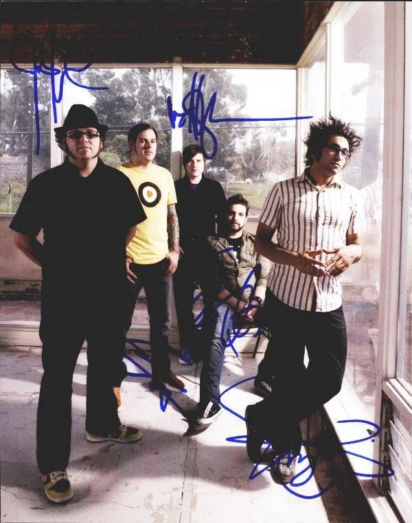 Motion City Soundtrack — Motion City Soundtrack Group Authentic signed 8x10 photo |CERT Autograph 1326-g