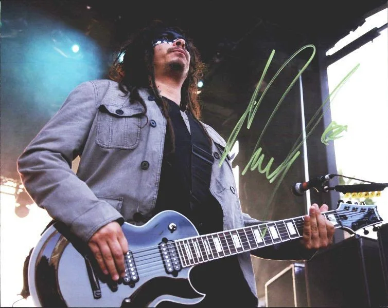 Munky — Munky Korn Authentic signed rock 8x10 photo W/Certificate Autographed (1326-z3)