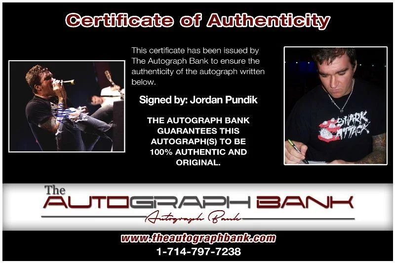 Jordan Pundik — Jordan Pundik New Found Glory Authentic signed 8x10 photo |CERT Autograph 1326-a, изображение 2