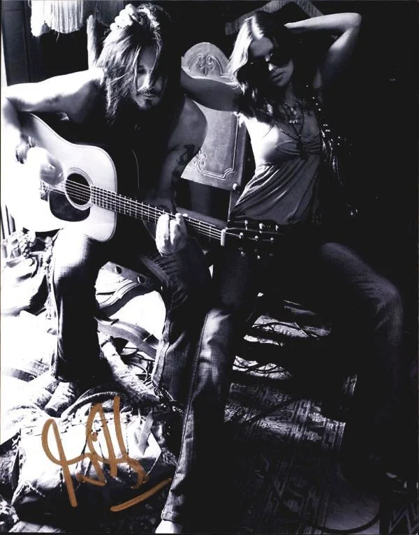 Gilby Clarke — Gilby Clarke Gun N Roses Authentic signed 8x10 photo |CERT Autographed 1326-o