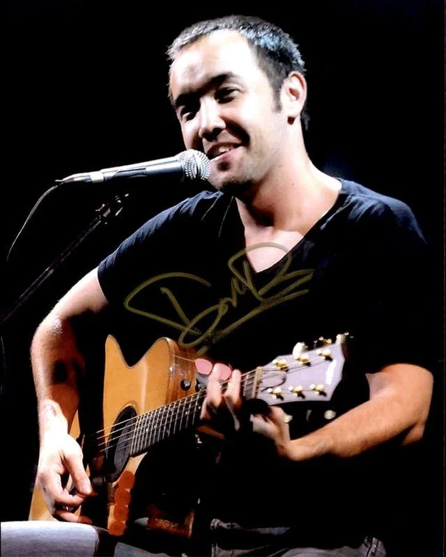 Douglas Robb — Douglas Robb Hoobastank Authentic signed rock 8x10 photo W/Cert Autographed A5