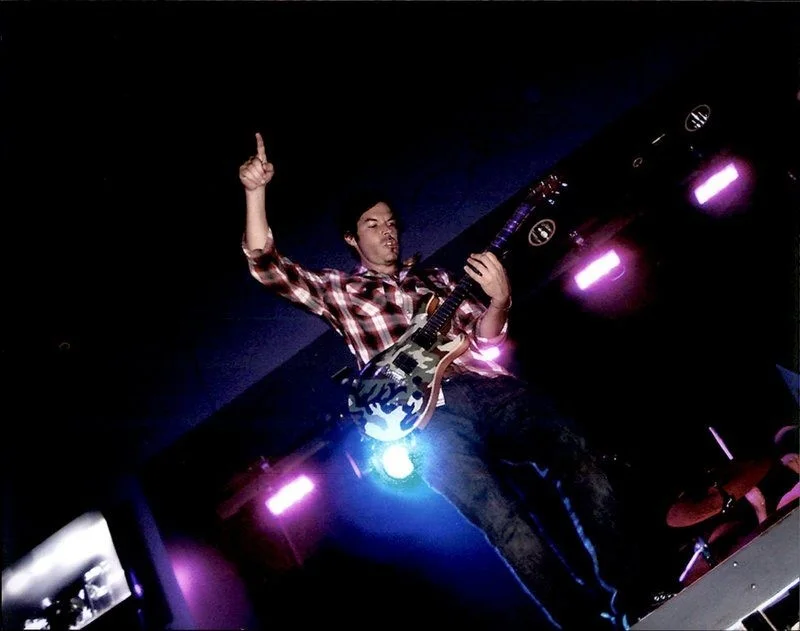 Douglas Robb — Douglas Robb Hoobastank Authentic signed rock 8x10 photo W/Cert Autographed A11