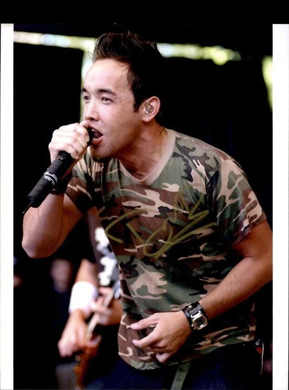 Douglas Robb — Douglas Robb Hoobastank Authentic signed rock 8x10 photo W/Cert Autographed A4