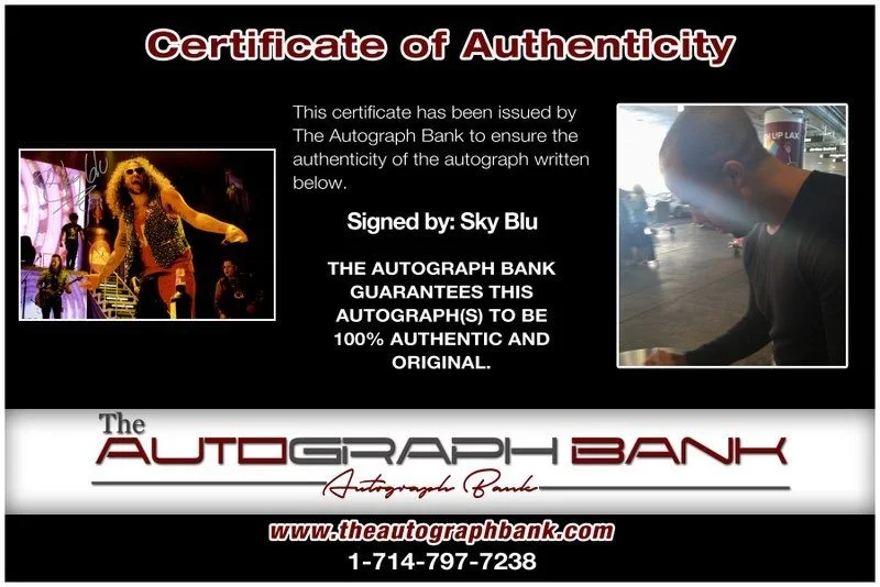 Sky Blu — Sky Blu LMFAO authentic signed RAPPER 10x15 photo W/ Certificate Autographed B2, image 2