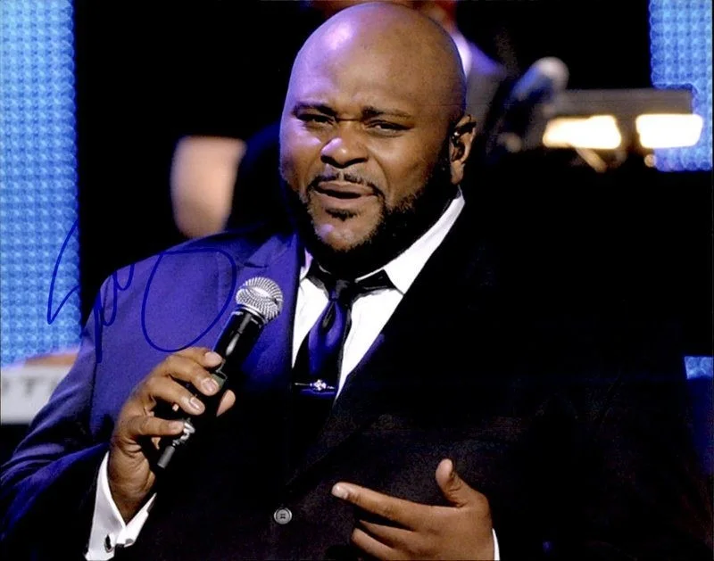 Ruben Studdard — Ruben Studdard authentic signed RAPPER 8x10 photo W/ Certificate Autographed A7
