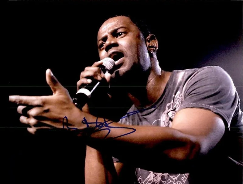Brian Mcknight — Brian Mcknight authentic signed RAPPER 8x10 photo W/ Certificate Autographed A19