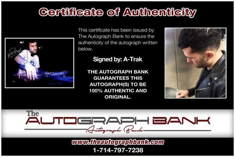 A-Trak — A-Trak authentic signed EDM DJ 10x15 photo W/Cert Autographed EDC Dub step B7, изображение 2
