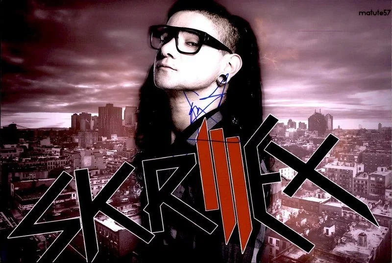 Skrillex — Skrillex authentic signed EDM DJ 10x15 photo W/Cert Autographed EDC Dub step B3