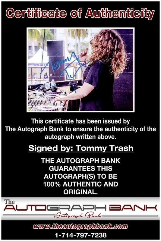 Tommy Trash — Tommy Trash authentic signed EDM DJ 8x10 photo |Cert Autographed EDC Dub step A1, image 2