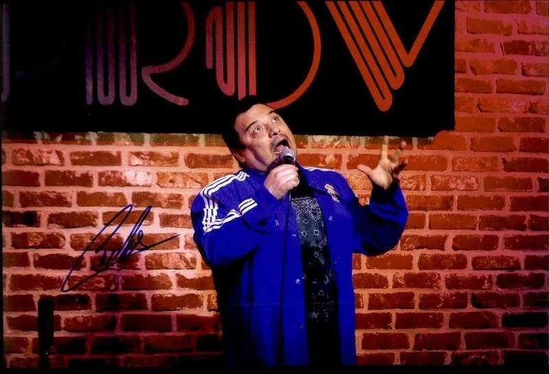 Carlos Mencia — Carlos Mencia authentic signed celebrity 10x15 photo W/Cert Autographed Y12