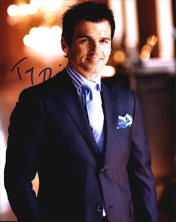 Tony Dovolani — Tony Dovolani authentic signed celebrity 8X10 photo W/Cert Autographed 132716b1