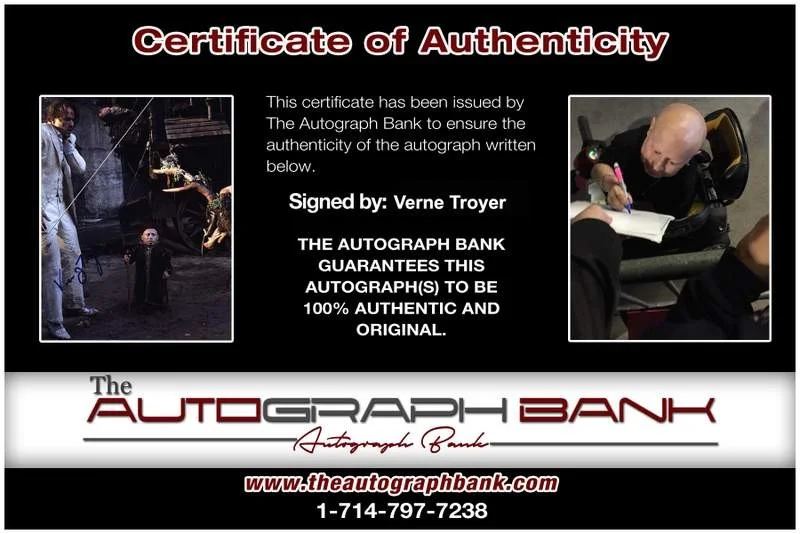 Verne Troyer — Verne Troyer signed celebrity 8x10 photo W/Cert Autograph 0763, image 2