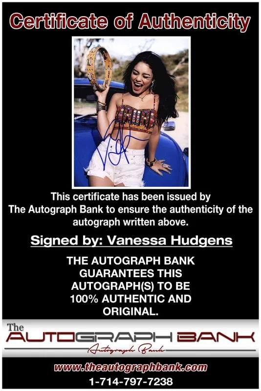 Vanessa Hudgens — Vanessa Hudgens authentic signed celebrity 8x10 photo W/Cert Autographed A0001, изображение 2