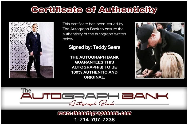 Teddy Sears — Teddy Sears authentic signed celebrity 8X10 photo W/Cert Autographed 132516a1, изображение 2