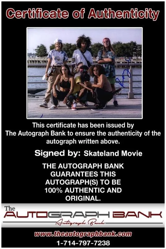 Skateland Movie — Skateland Movie signed celebrity 8x10 photo W/Cert Autograph 0002, изображение 2