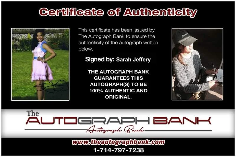 Sarah Jeffery — Sarah Jeffery signed celebrity 8x10 photo W/Cert Autograph 0352, изображение 2