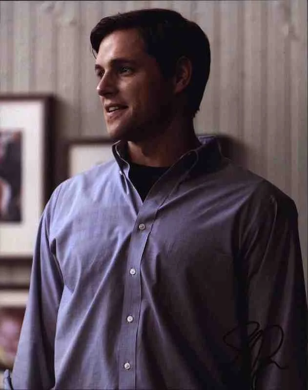 Samuel Page — Samuel Page signed celebrity 8x10 photo W/Cert Autograph 0338