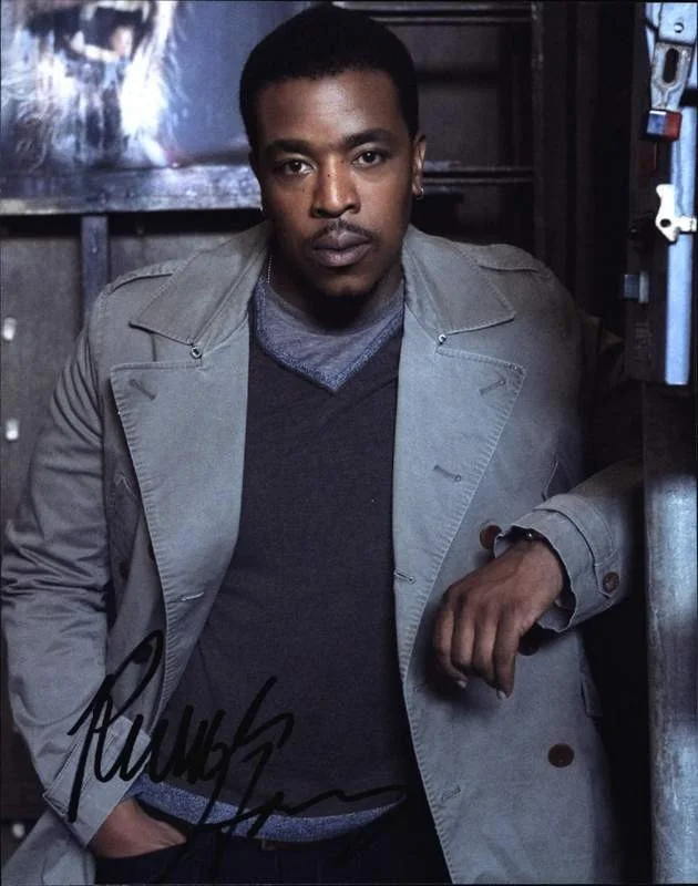 Russell Hornsby — Russell Hornsby signed celebrity 8x10 photo W/Cert Autograph 0645