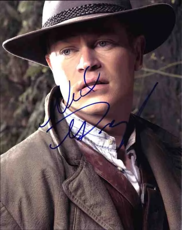Neal Mcdonough — Neal Mcdonough signed celebrity 8x10 photo W/Cert Autograph 0289