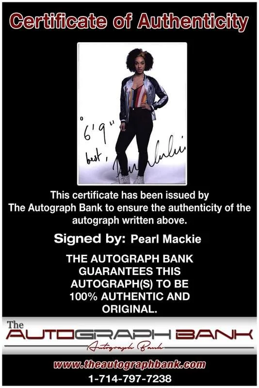 Pearl Mackie — Pearl Mackie signed celebrity 8x10 photo W/Cert Autograph 0551, image 2