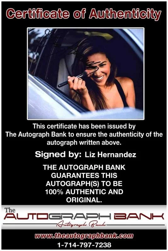Liz Hernandez — Liz Hernandez signed celebrity 8x10 photo W/Cert Autograph 0263, image 2