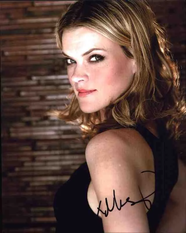Maggie Grace — Maggie Grace signed celebrity 8x10 photo W/Cert Autograph 0271
