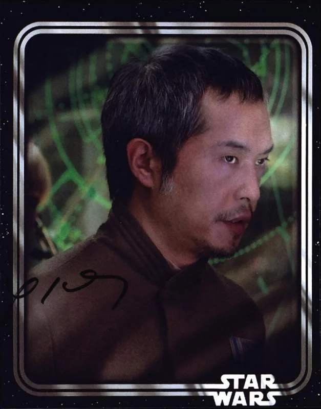 Ken Leung — Ken Leung signed celebrity 8x10 photo W/Cert Autograph 0417