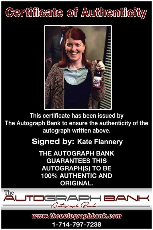 Kate Flannery — Kate Flannery signed celebrity 8x10 photo W/Cert Autograph 0236, изображение 2