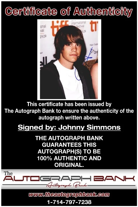Johnny Simmons — Johnny Simmons authentic signed celebrity 8x10 photo W/Cert Autographed 132716a1, image 2