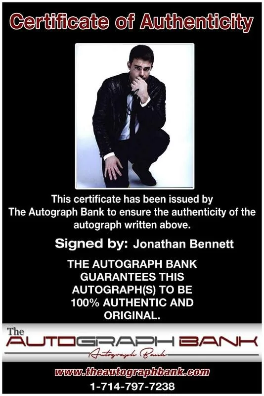 Jonathan Bennett — Jonathan Bennett signed celebrity 8x10 photo W/Cert Autograph 0372, image 2