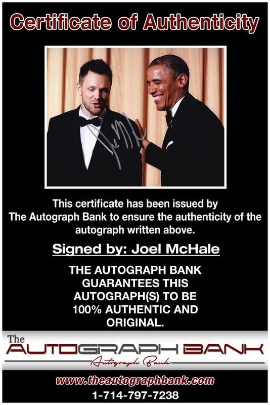 Joel Mchale — Joel Mchale authentic signed celebrity 8x10 photo W/Cert Autographed A0005, изображение 2